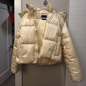 ALO Yoga Light Yellow Puffer Jacket